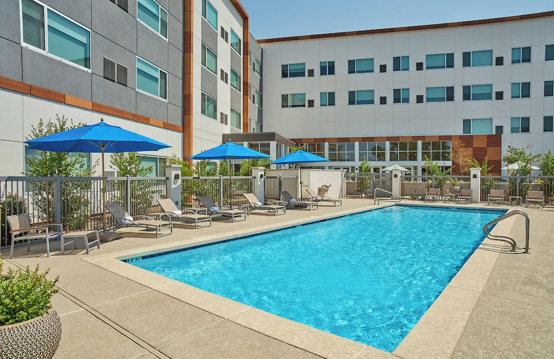 Element By Marriott Dallas Las Colinas-1